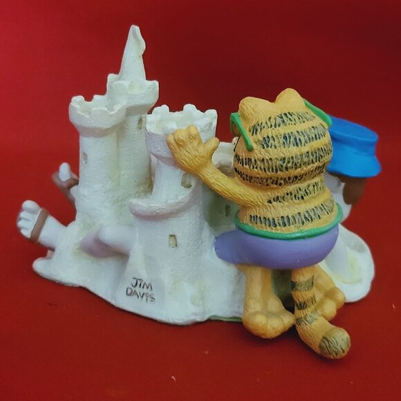 Vintage Danbury Mint Garfield Characters Crowning Achievement Figurine 1994 - Picture 4 of 17